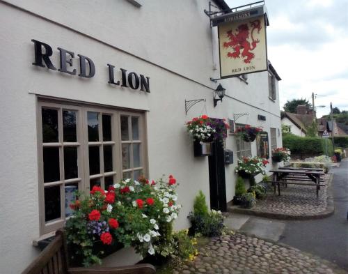 Red Lion Inn 