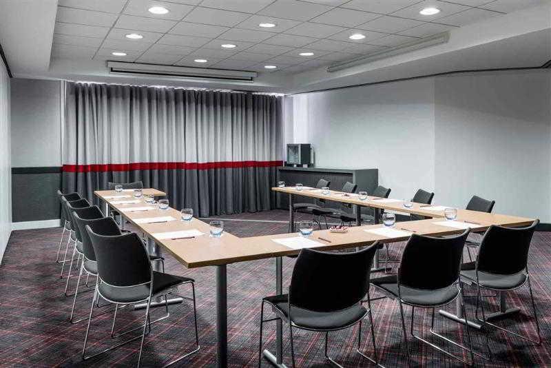 Mercure Paris La Défense Grande Arche Conferences
