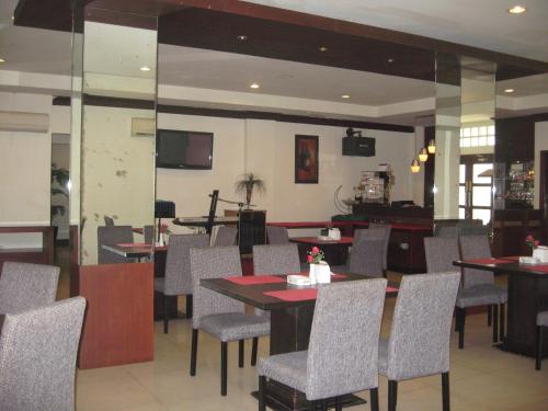 Imperial Hotel 