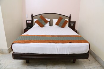 Hotel Bhavani Residency Guestroom