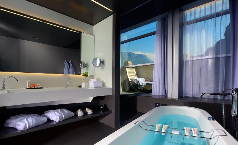 Lido Palace Room