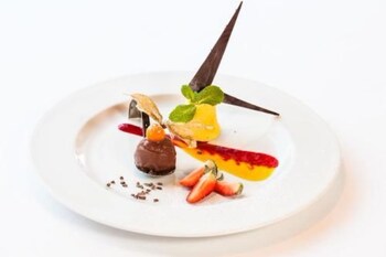 Hotel Splendid (هتل اسپلندید) Food and Drink
