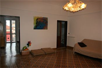 Fieschi Apartment (فیسچی آپارتمان) 