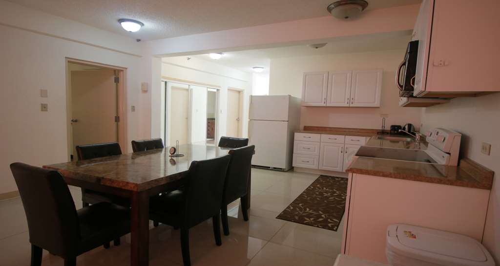 Surestay Hotel By Best Western Guam Airport South (سورستی هتل بای بست وسترن گوام ایرپورت اسوت) Penthouse Kitchen