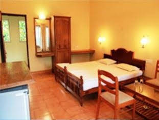 Hotel Thushara 