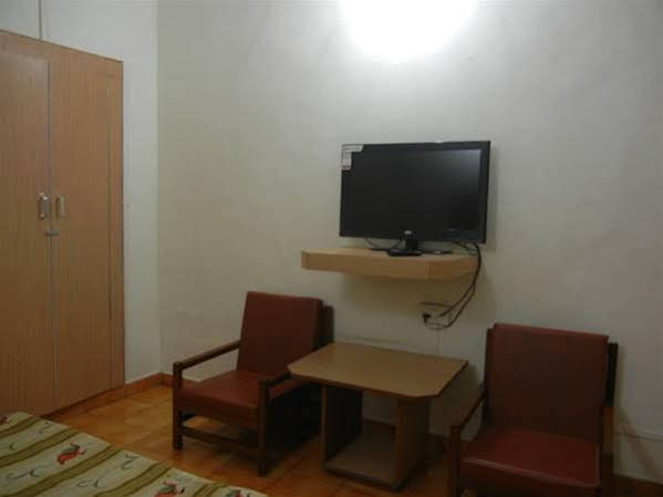 Hotel Grand Barrack 