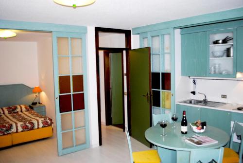 Residence Antares (رزیدنس آنتارس) 