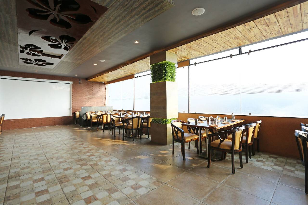 Oyo 11324 Hotel The Bentree 