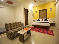 Oyo Rooms Prantij Himatnagar 