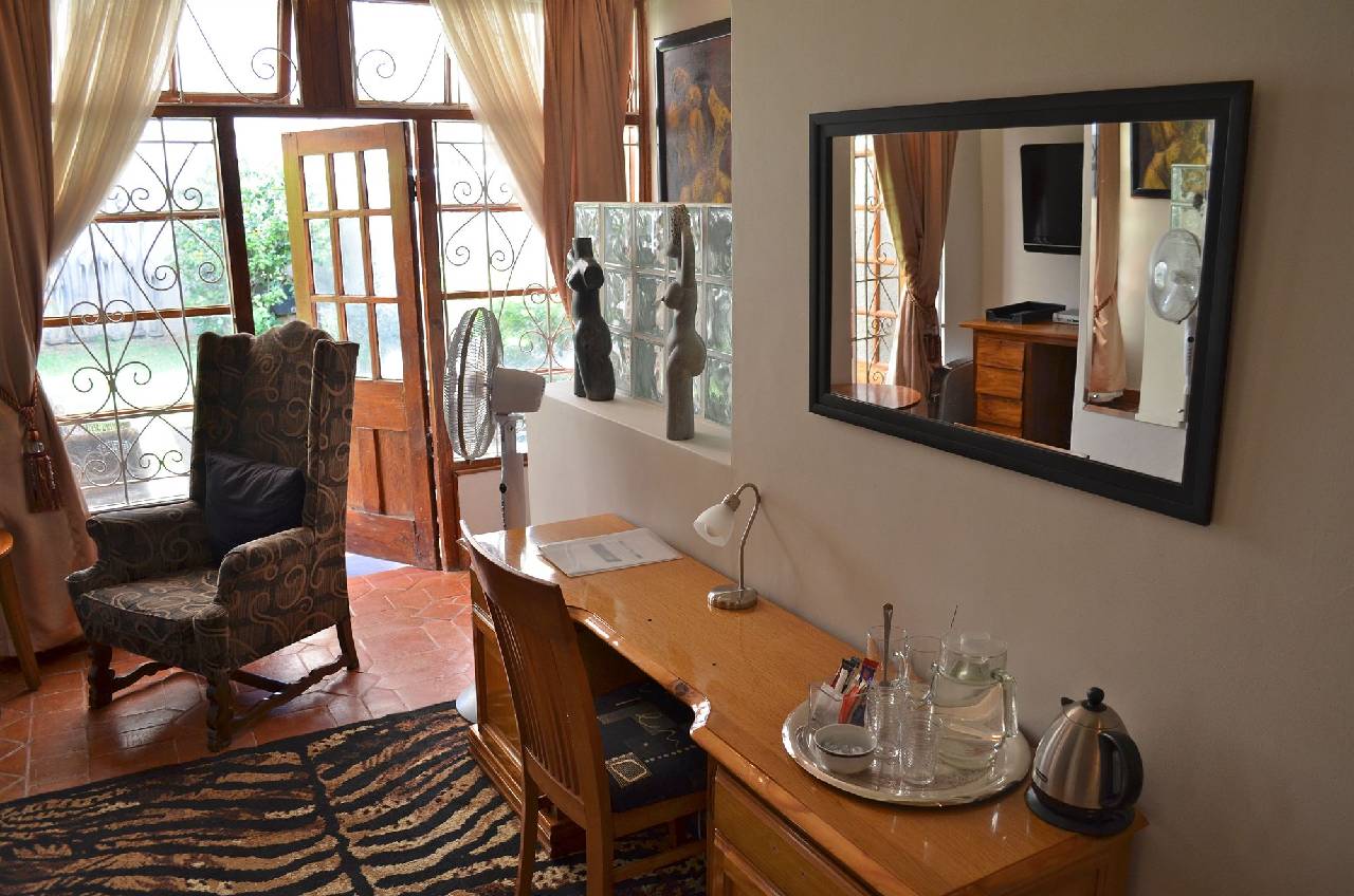 Armadale Lodge Hotel 