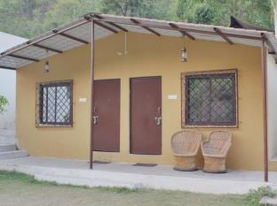 Elephant Brook Resort 