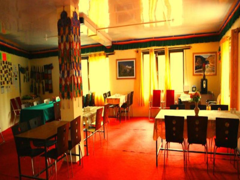 Chunkas Camp Hotel 
