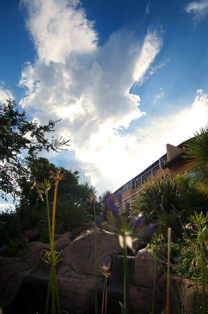 Vaalnest Boutique Hotel 
