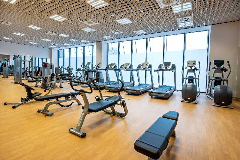 Arlamow Hotel Sports and Entertainment
