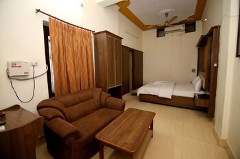 Hotel Midtown Guestroom