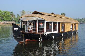 Cosy Houseboats View from Hotel