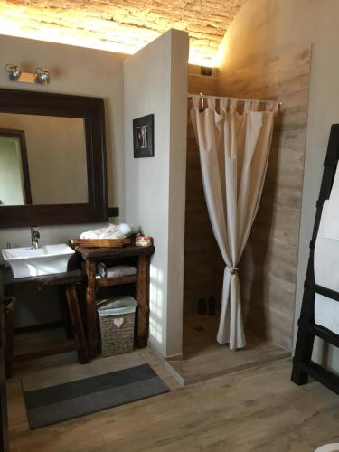 Corte Degli Angeli SocietÀ Agricola E Agrituristica 