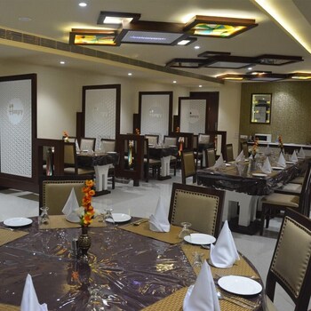 Hotel Ashish Continental Restaurant