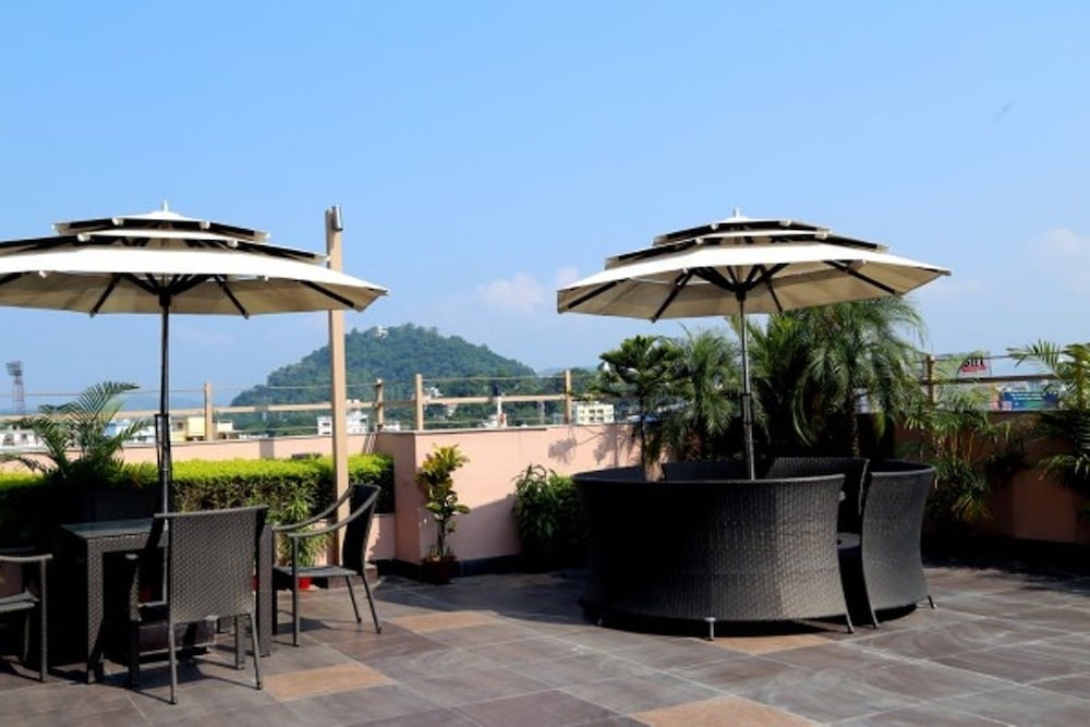 Hotel Nandan Terrace/Patio