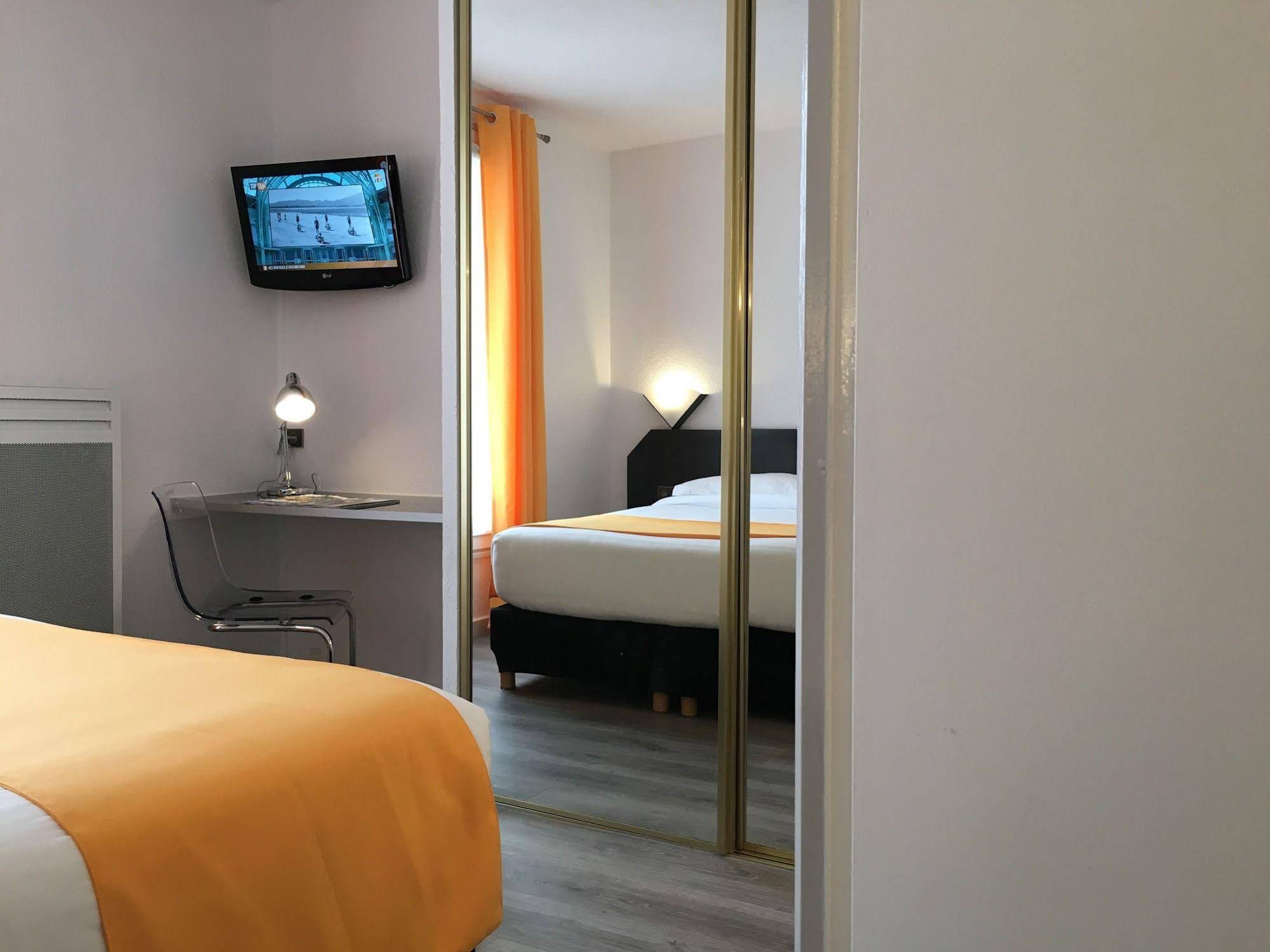 Boulogne Résidence Hotel (بولوگن رéسیدنس هتل) 