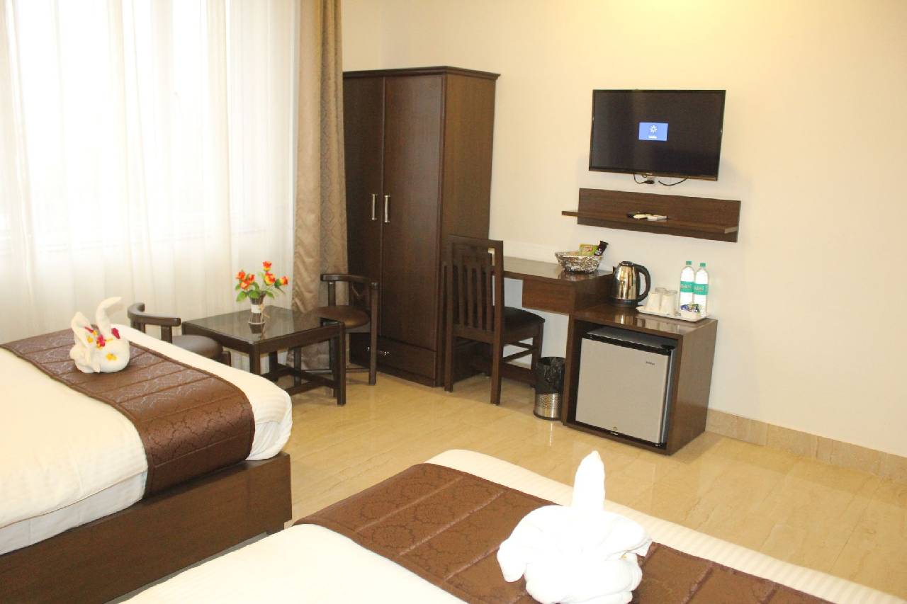 Hotel Holiday Hill 