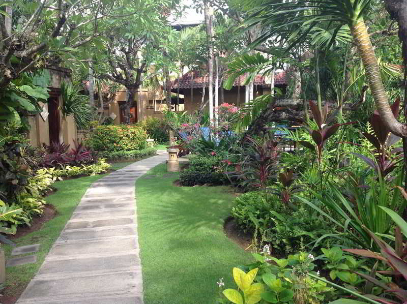 Parigata Spa Villas General view