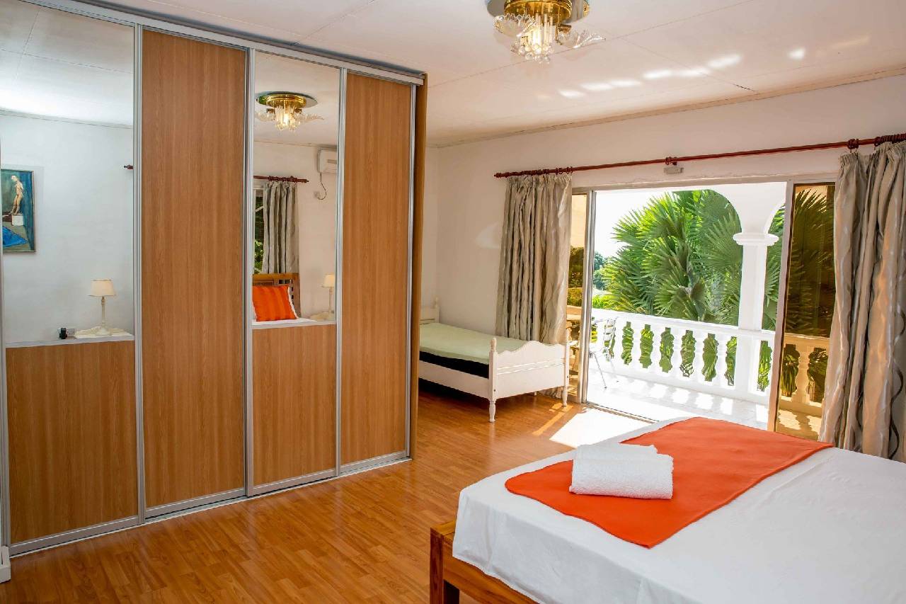 The Orchard Self Catering Villa 