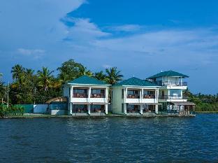 Kadavil Lakeshore Resort 
