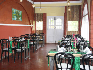 United 21 Paradise Hotel Ooty 