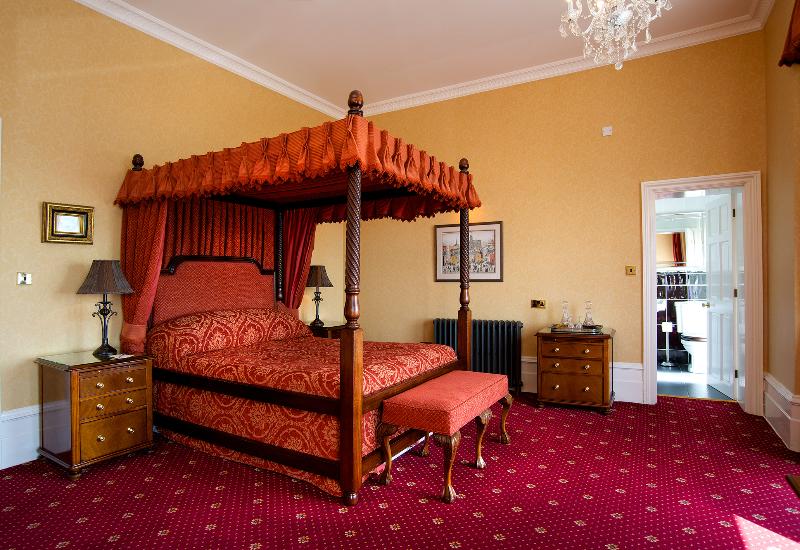 Langham Hotel (لانگهام هتل) Room