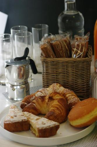 B&b Tre Conigli Sul Comò (ب&ب تر كونیگلی سول كومò) 