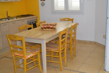 Hotel Ristorante Pizzeria Le Voilier In-Room Dining