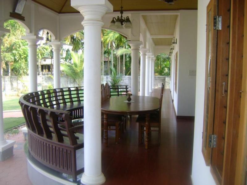 Sunny Days Homestay Alleppey 