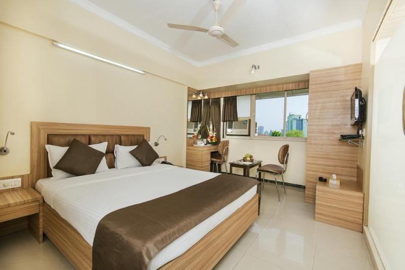 Broadway Chembur Mumbay Room