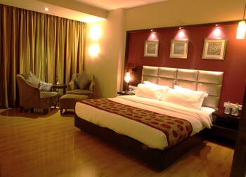 Lords Plaza Surat Living Area