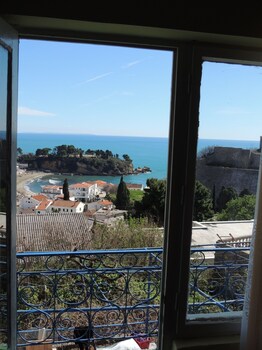 Apartment With In Ulcinj With Wonderful Sea View Enclosed Balcony