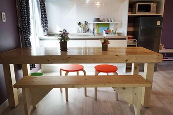 Seogwipo Seongsan Evergreen Pension In-Room Dining