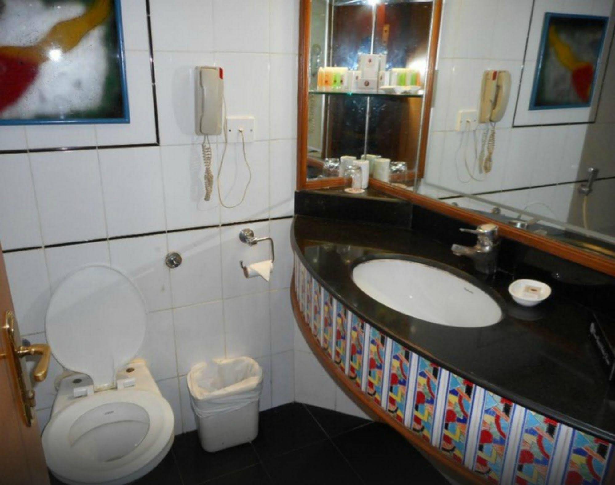 Ramee Guestline Hotel Juhu 
