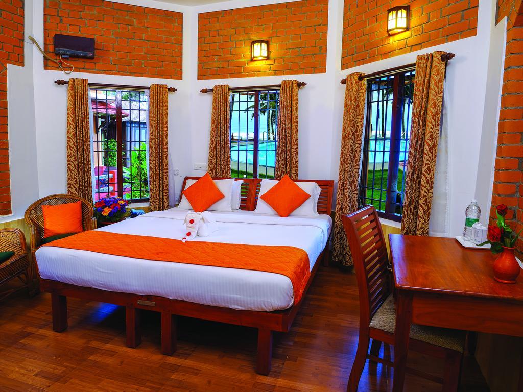Krishnatheeram Ayur Holy Beach Resort 