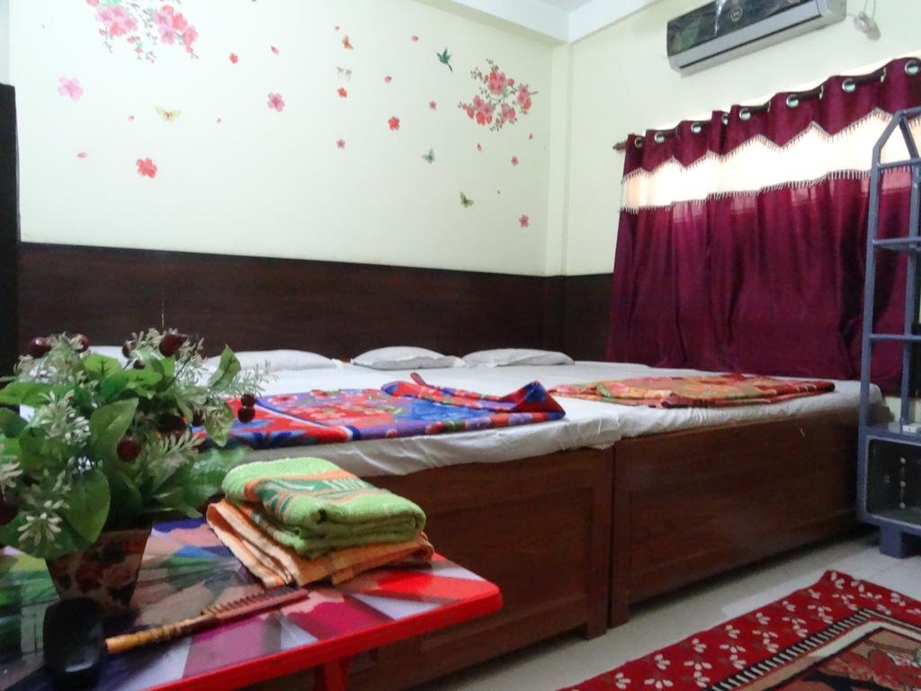Shanti Neer Lodge 