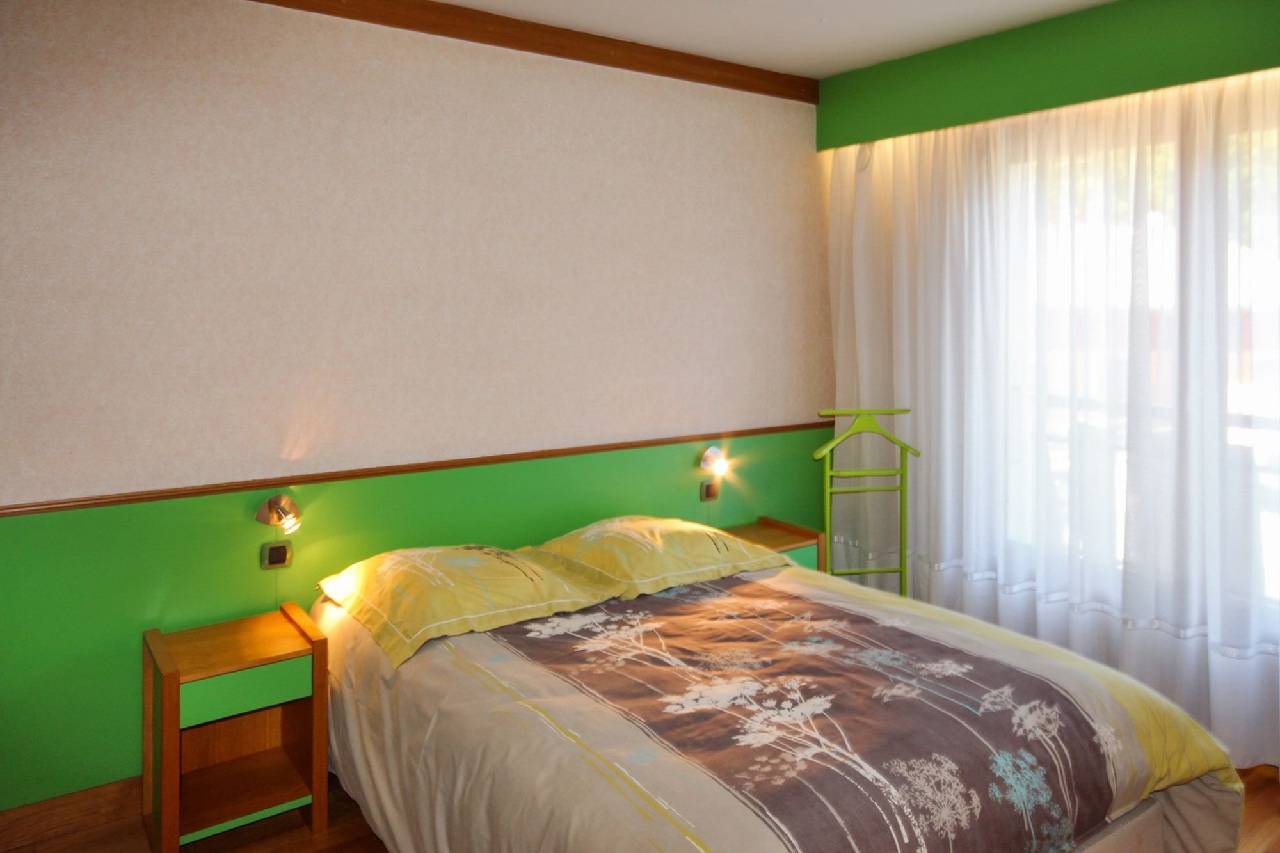 Cozy Apartment With Stunning Mountain Views In The Rhône Al 