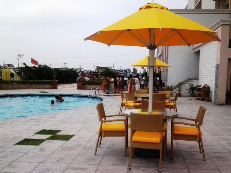 Hotel Sobti Continental 