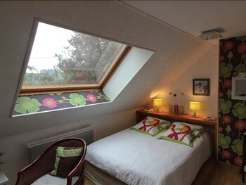 () Guestroom  () Guestroom