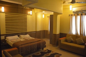 Hotel Megharaj 