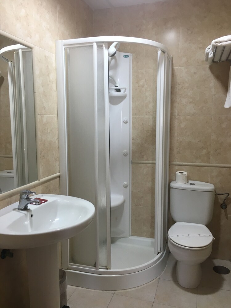 Fogar Do Selmo Bathroom Sink