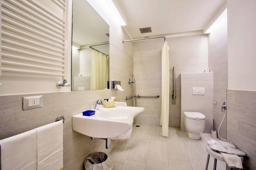 Hotel Tirreno 