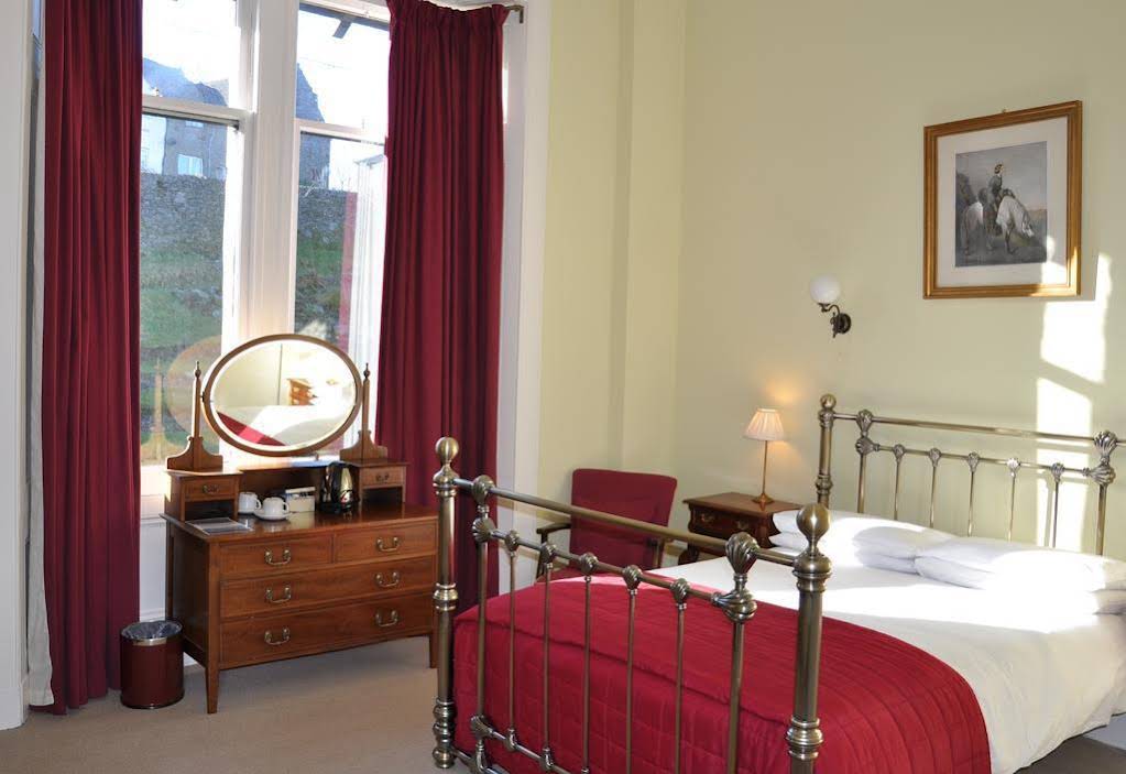 Kames Hotel (كامس هتل) 