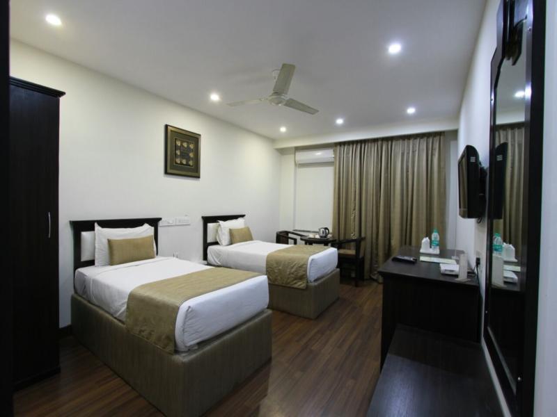 Usha Kiran Palace Hotel & Towers 