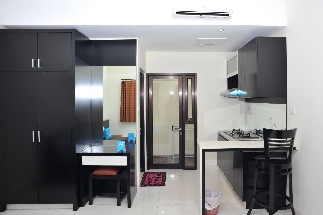 Airy Renon Tukad Batanghari Dua Belas 8 Bali (آیری رنون توكاد باتانگهاری دوا بلاس ۸ بالی) 