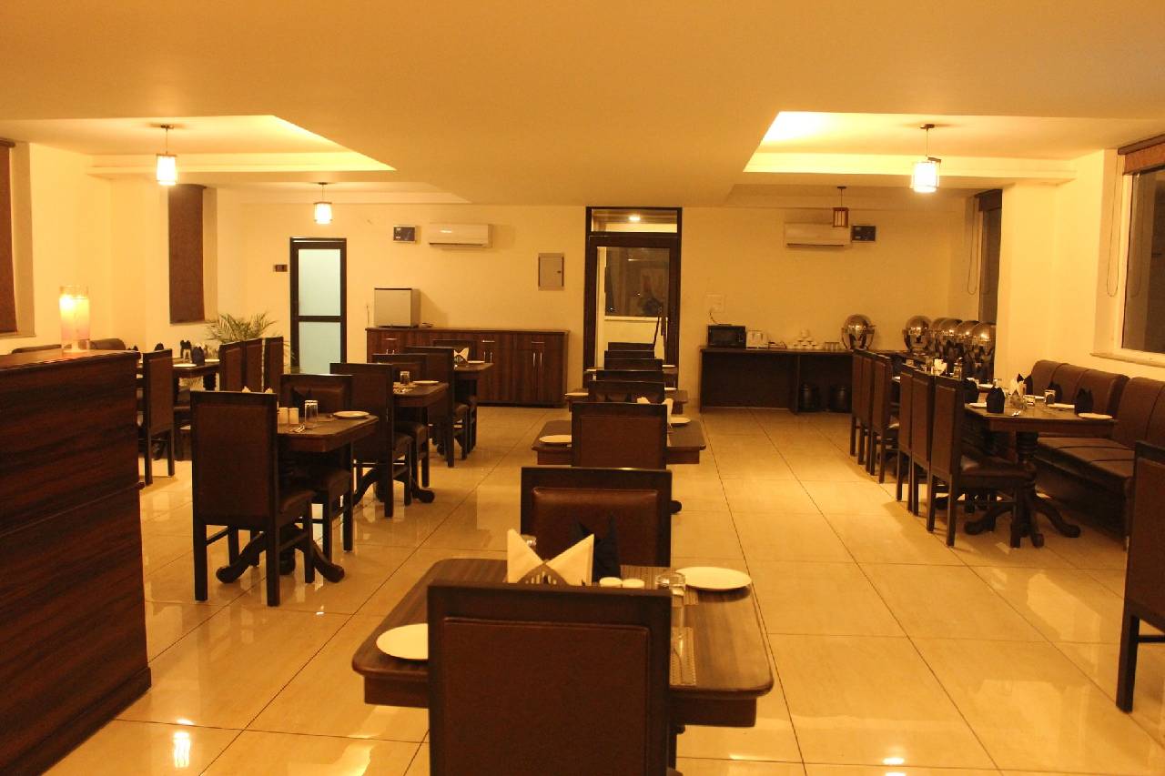 Hotel Holiday Hill 